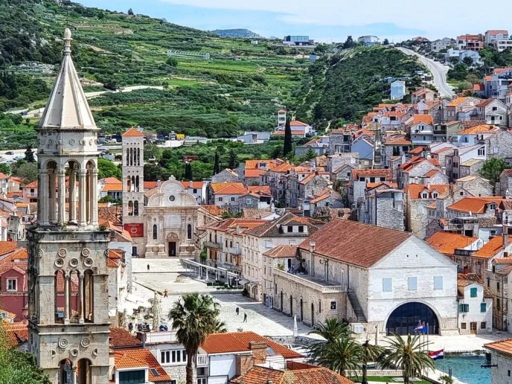Exploring Croatia’s Gem: Top 5 Towns to Visit on the Island of Hvar