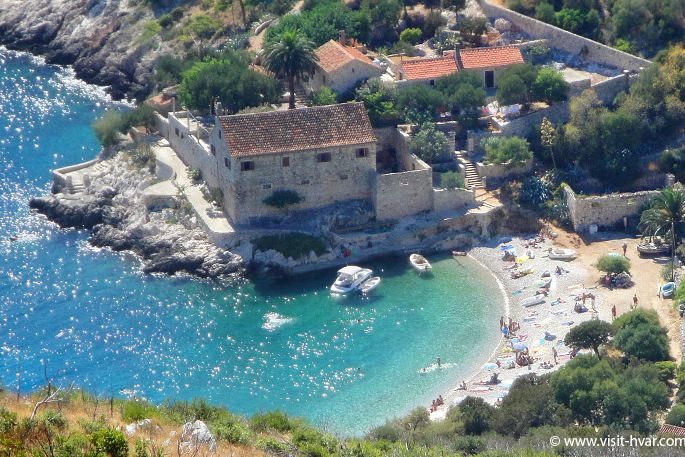 Discovering Paradise: The Most Beautiful Beaches Near Hvar Town